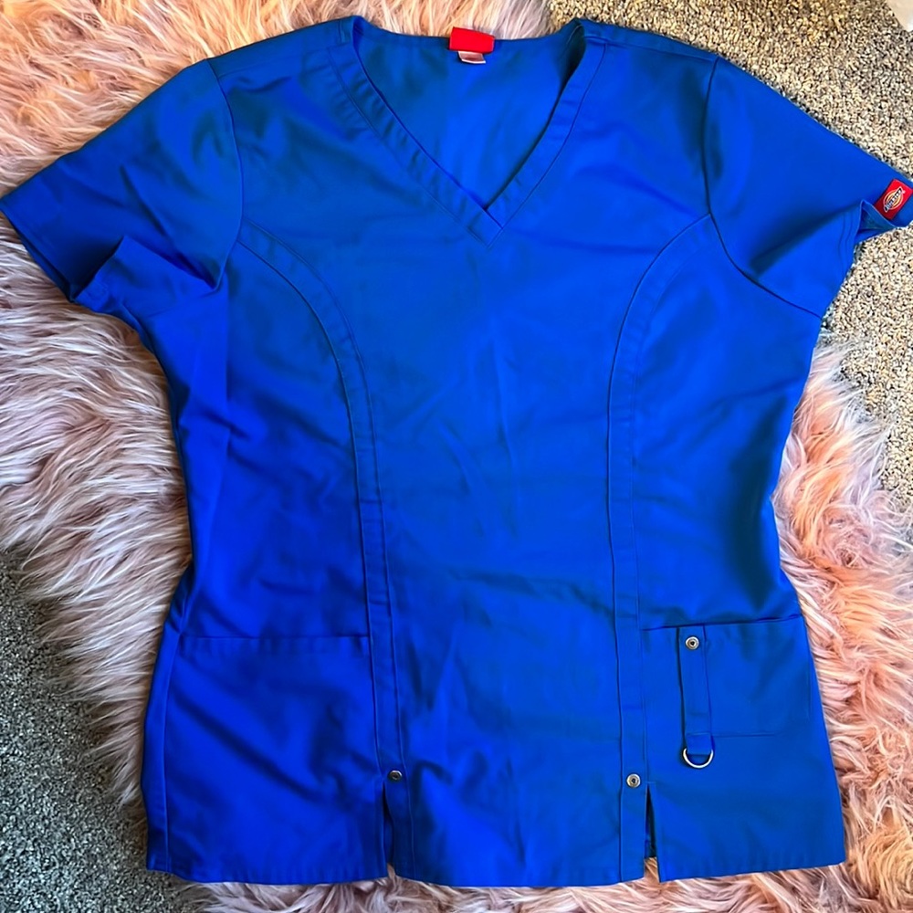 Dickies scrub top. Royal blue. Size M.